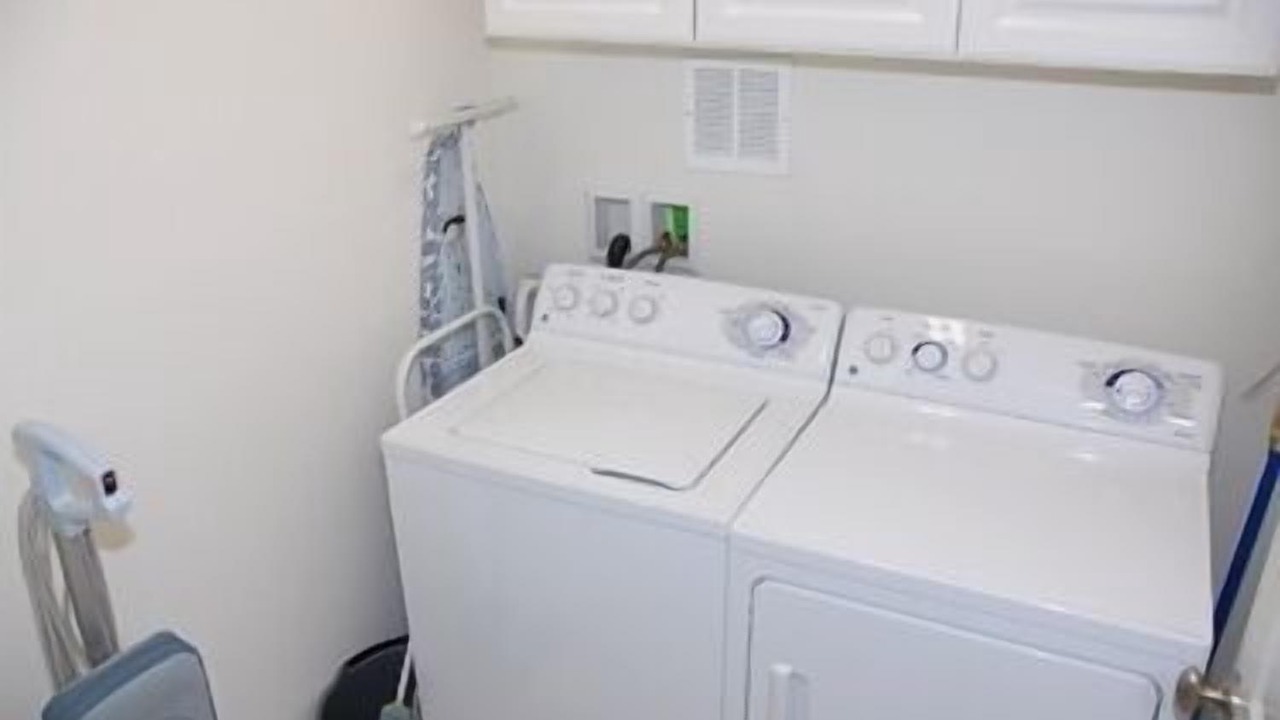 Photo of Bedroom in White Sands First