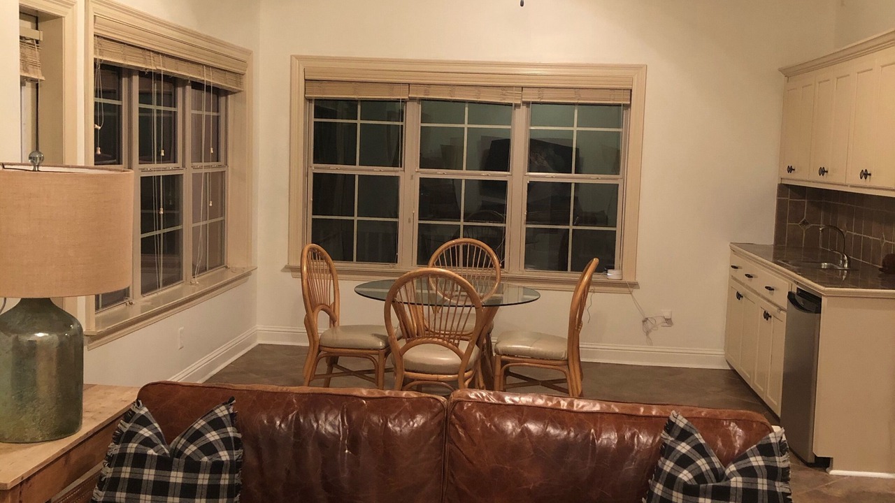 Photo of Livingroom in Tallassee
