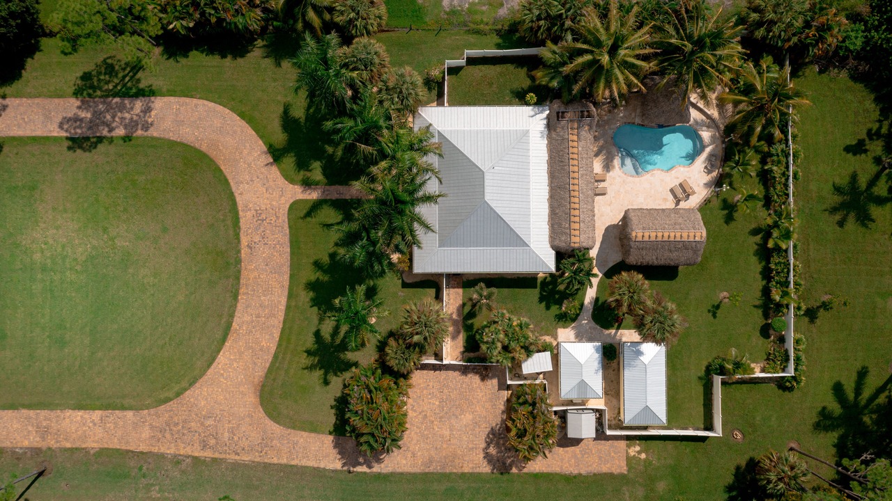 Photo of Outdoor in Jupiter Farms