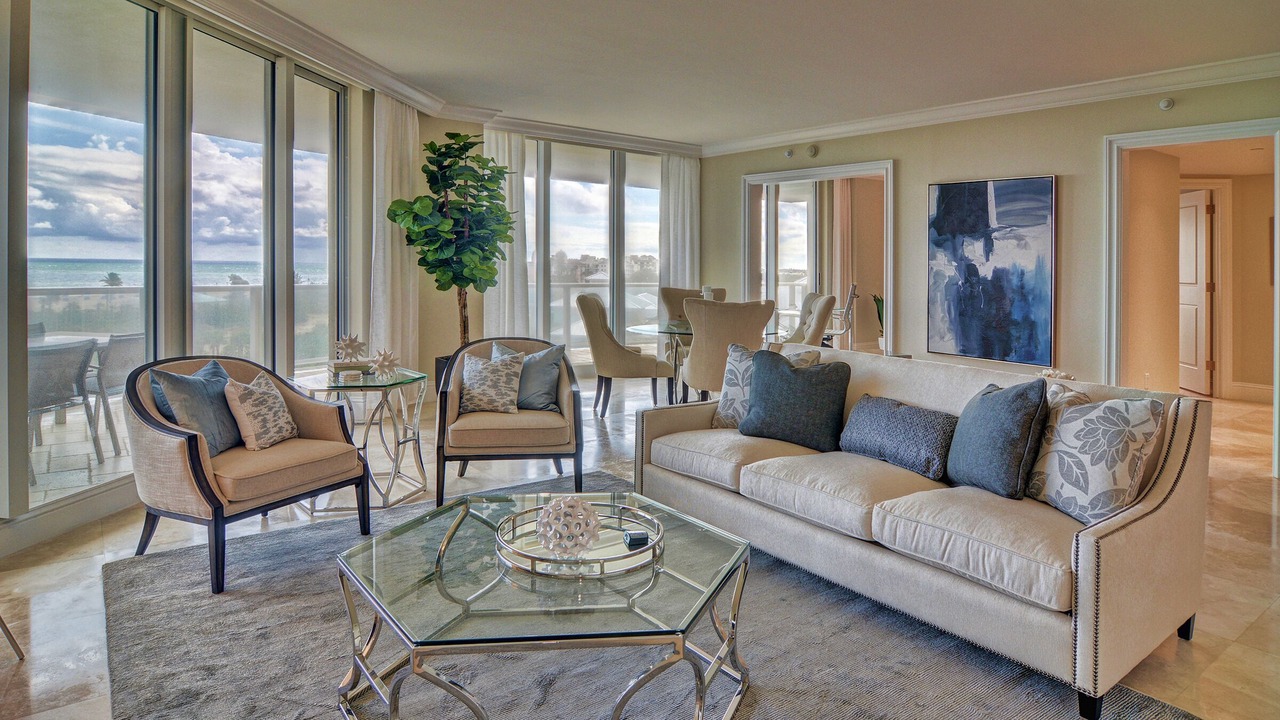 Photo of Livingroom in Singer Island