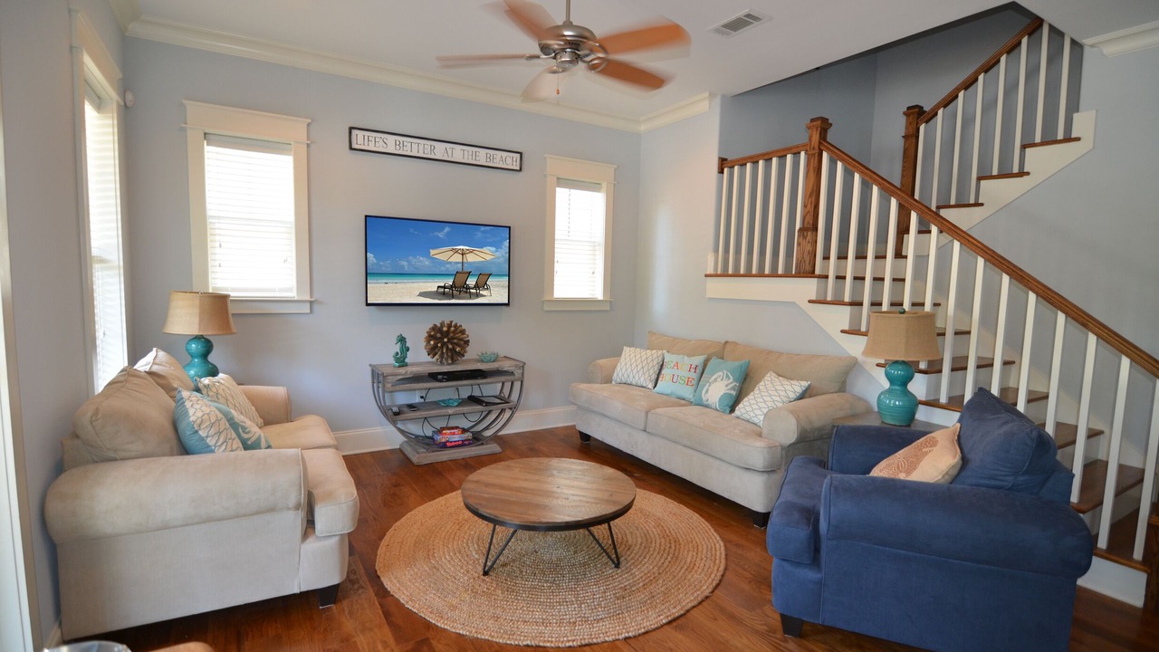 Photo of Livingroom in Lakeside at Blue Mountain Beach