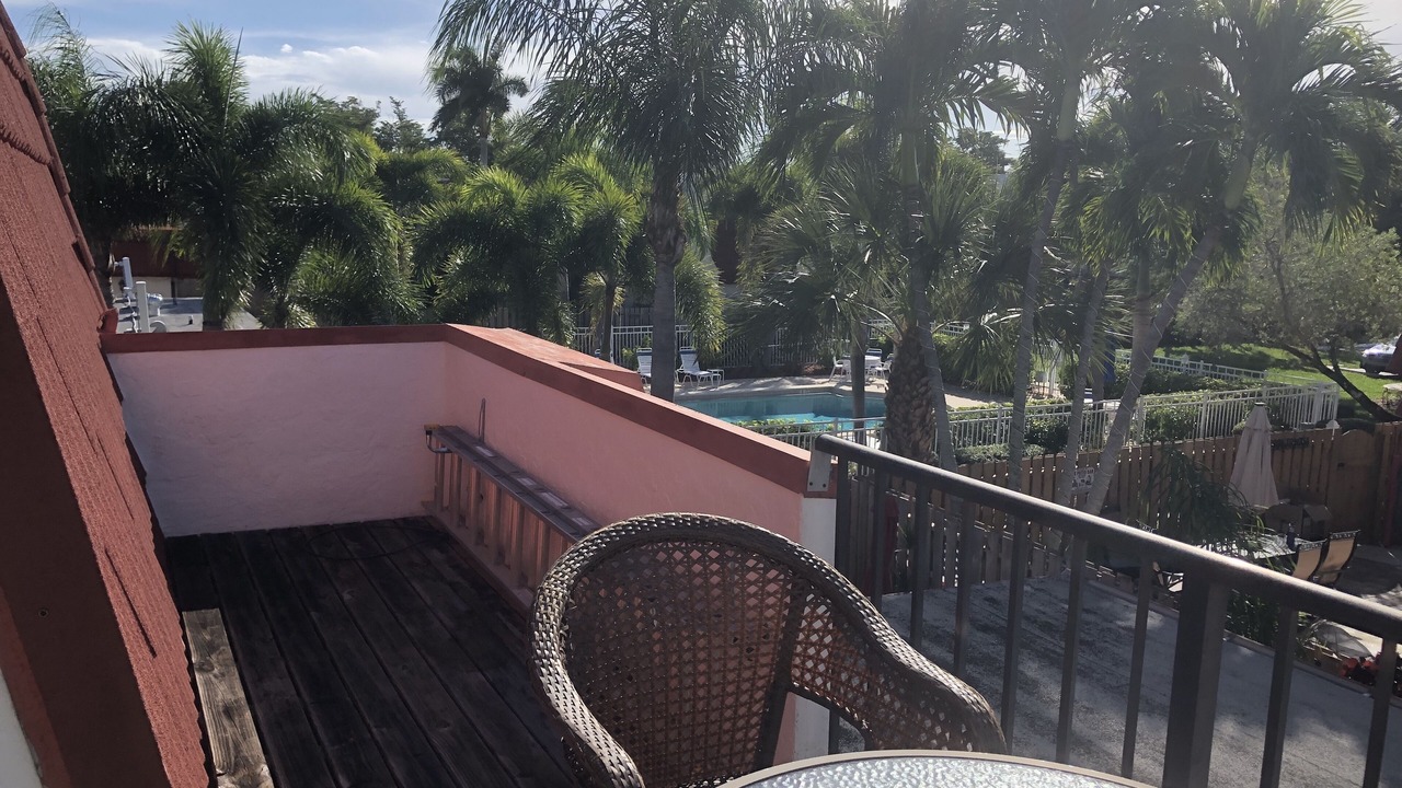 Photo of Patio Balcony in Iona