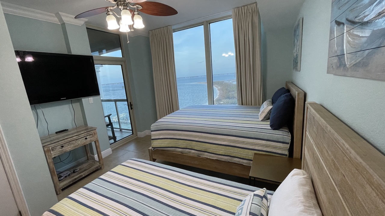 Photo of Bedroom in Pensacola Beach