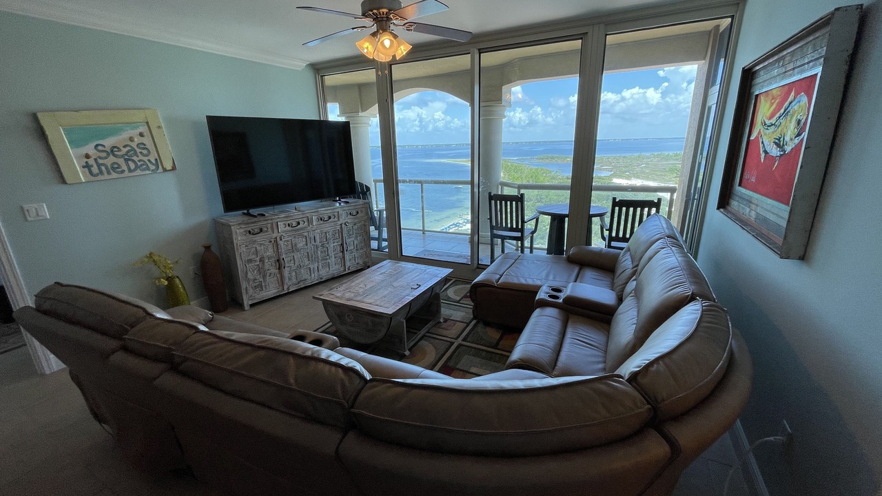 Photo of Livingroom in Pensacola Beach