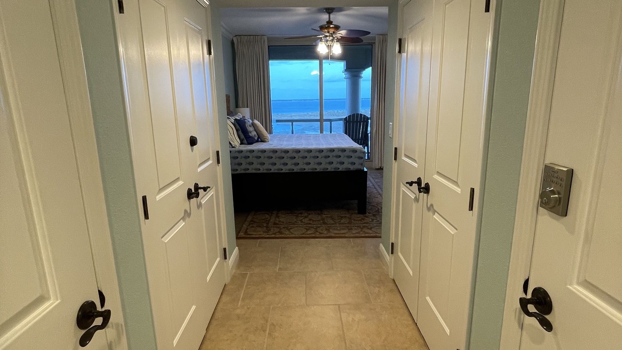 Photo of Bedroom in Pensacola Beach