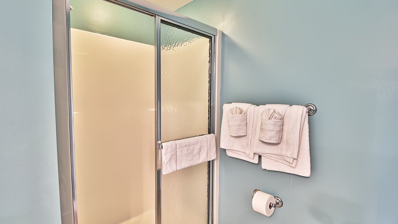 Photo of Bathroom in Cherry Grove Beach