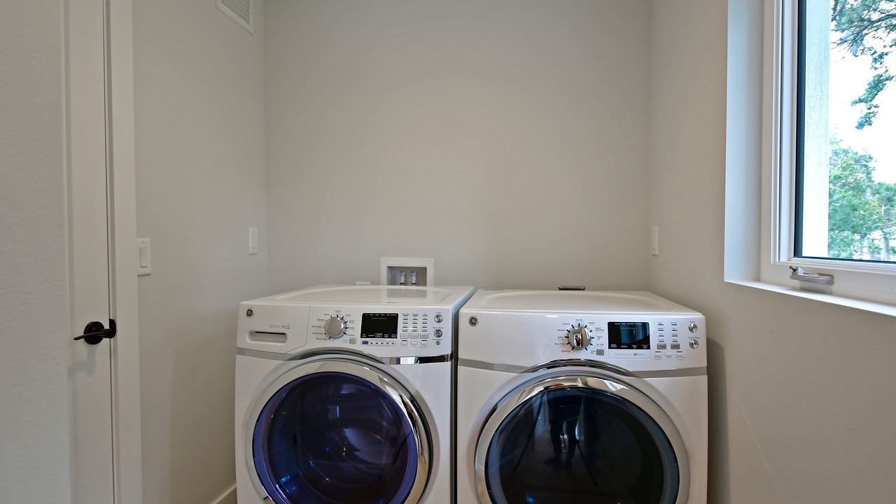 Photo of Bedroom in Indian Beach Sapphire Shores