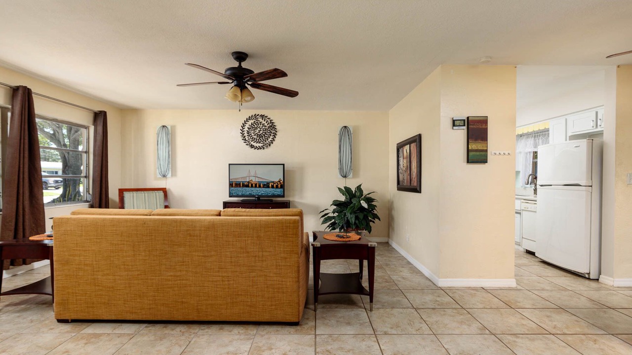 Photo of Livingroom in Disston Heights