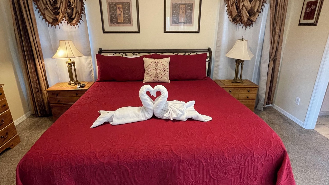 Photo of Bedroom in Windsor Palms