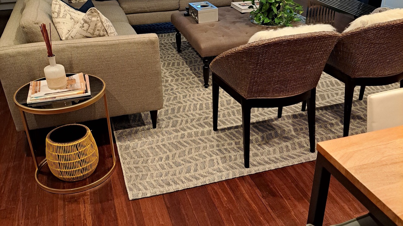 Photo of Livingroom in Survey Creek