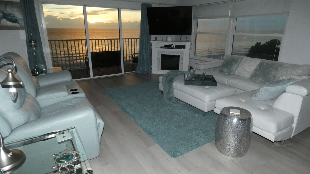 Photo of Livingroom in Redington Shores