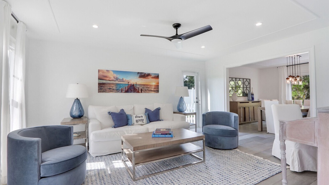 Photo of Bedroom in Jupiter Inlet Colony