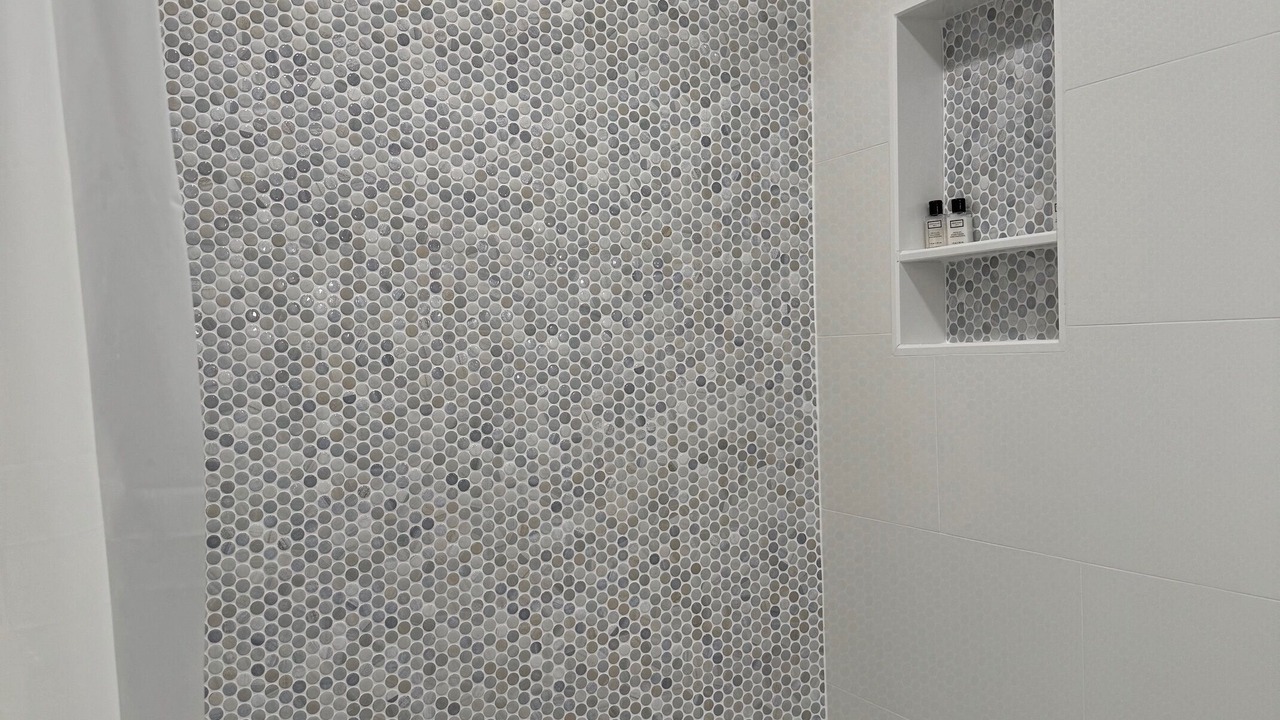 Photo of Bathroom in Jupiter Inlet Colony