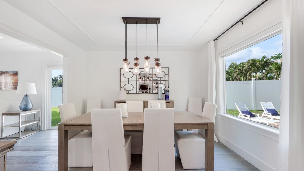 Photo of Livingroom in Jupiter Inlet Colony