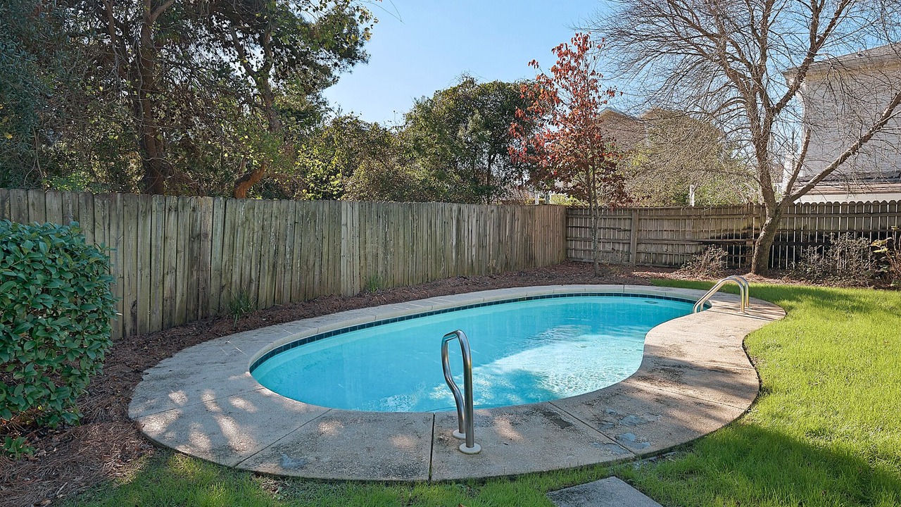 Photo of Outdoor in Crystal Beach