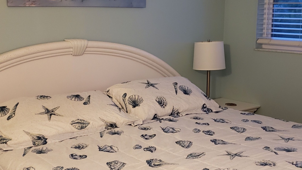 Photo of Bedroom in Sunset Beach