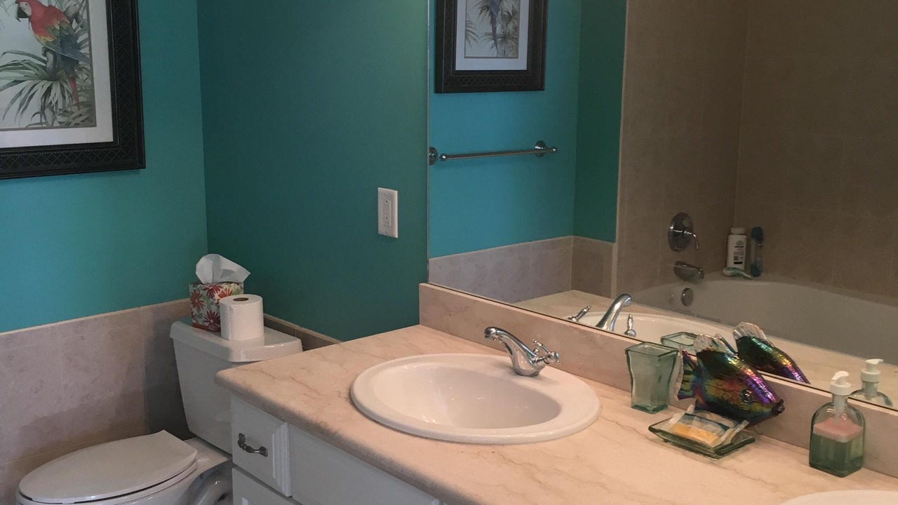 Photo of Bathroom in Islamorada