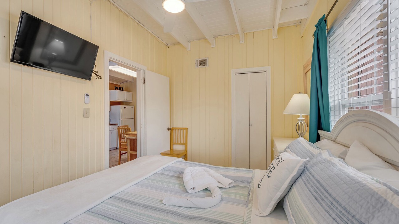 Photo of Bedroom in Laguna Beach