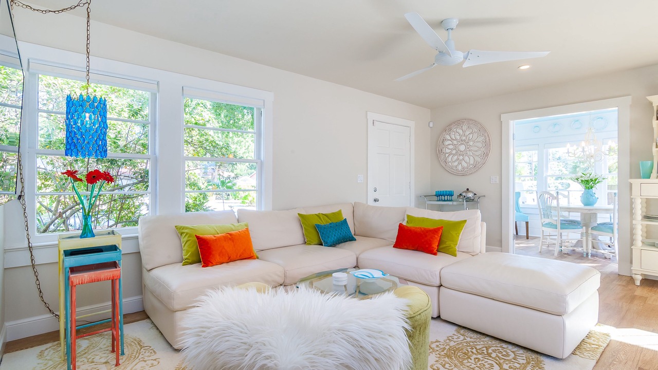 Photo of Livingroom in Central Sarasota