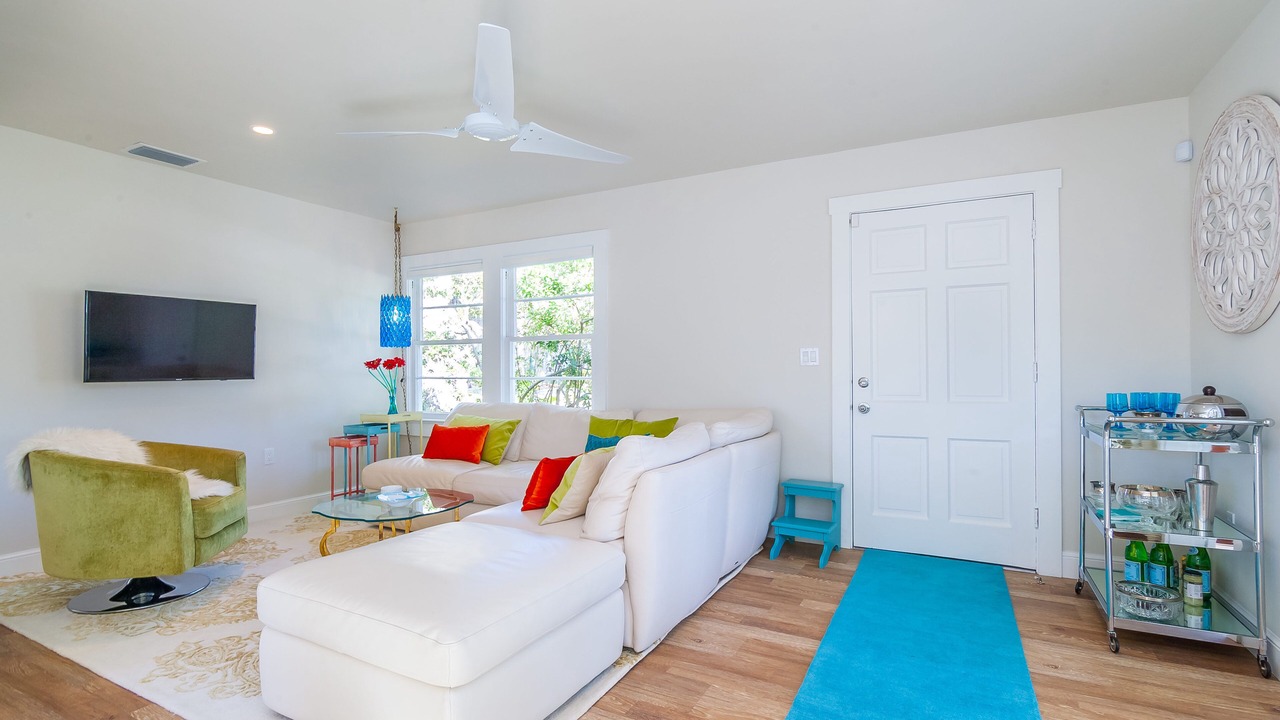 Photo of Livingroom in Central Sarasota