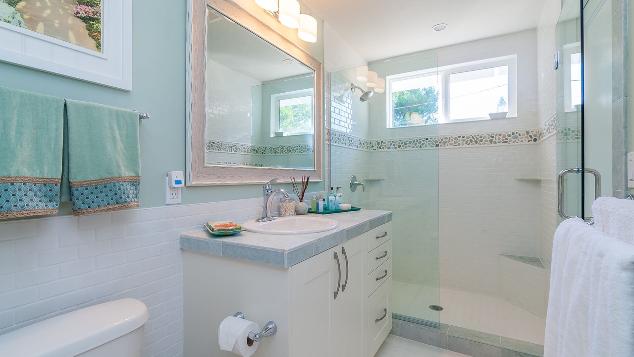 Photo of Bathroom in Central Sarasota
