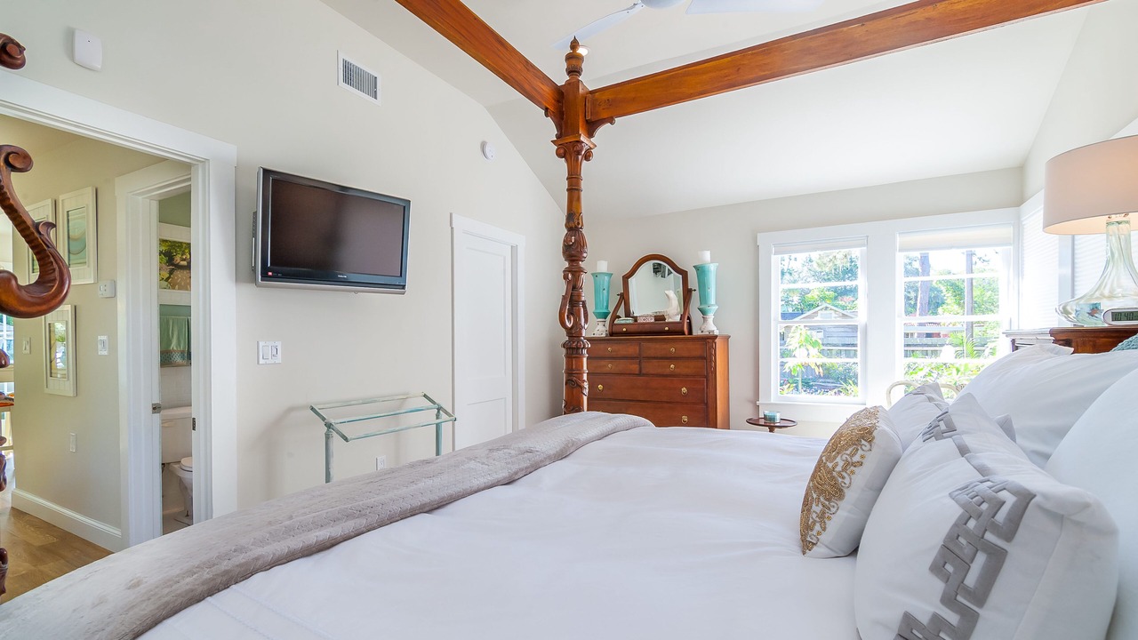 Photo of Bedroom in Central Sarasota