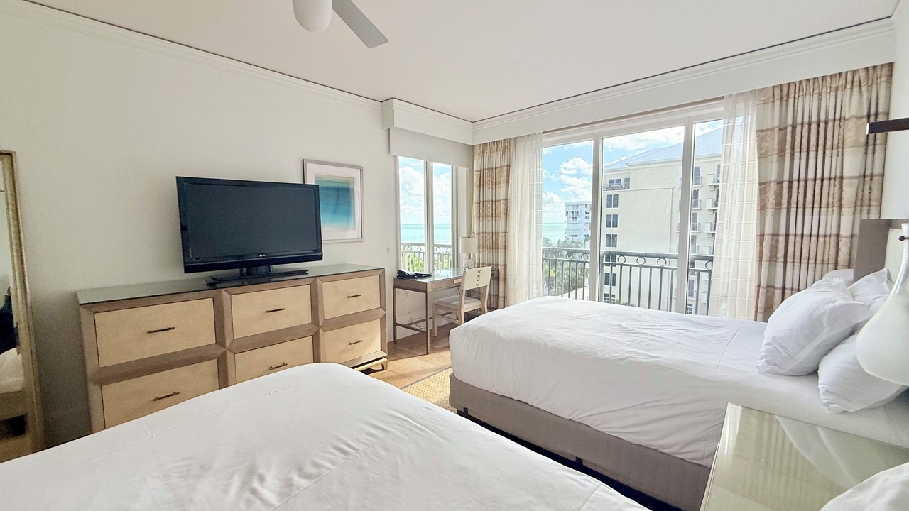 Photo of Bedroom in Key Biscayne