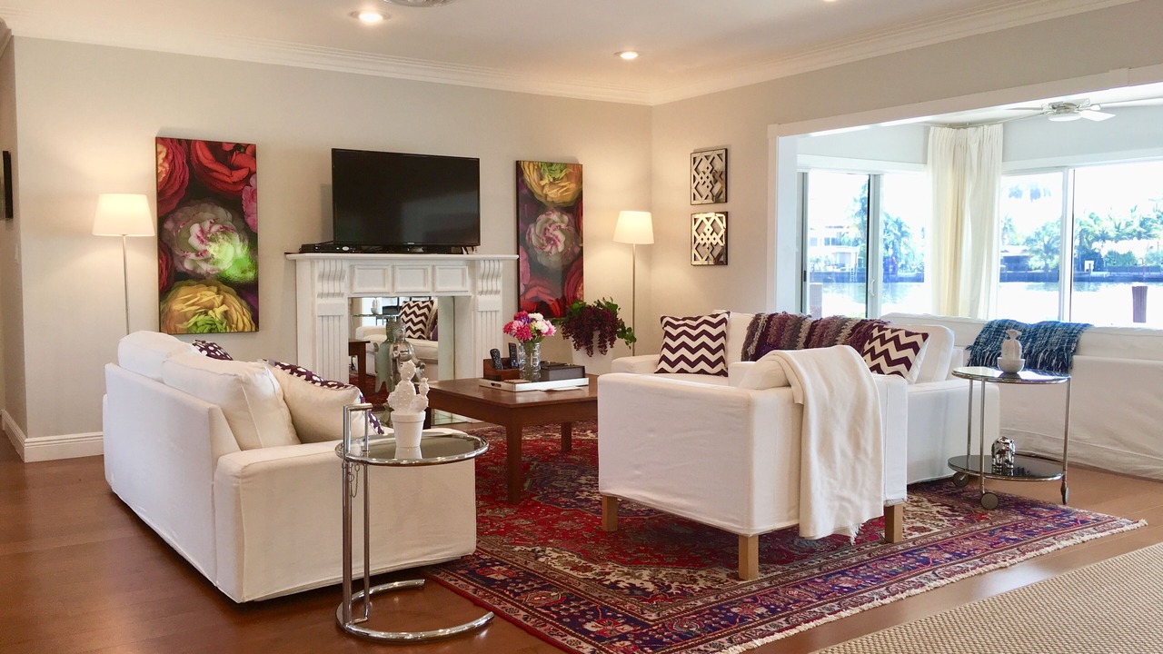 Photo of Livingroom in Idlewyld
