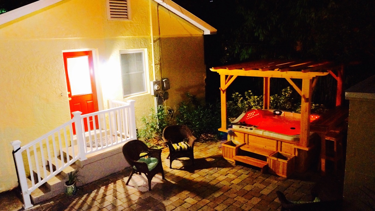Photo of Patio Balcony in Crescent Lake