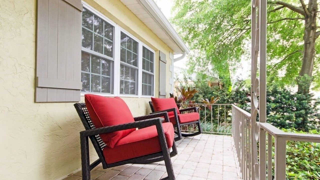 Photo of Patio Balcony in Crescent Lake