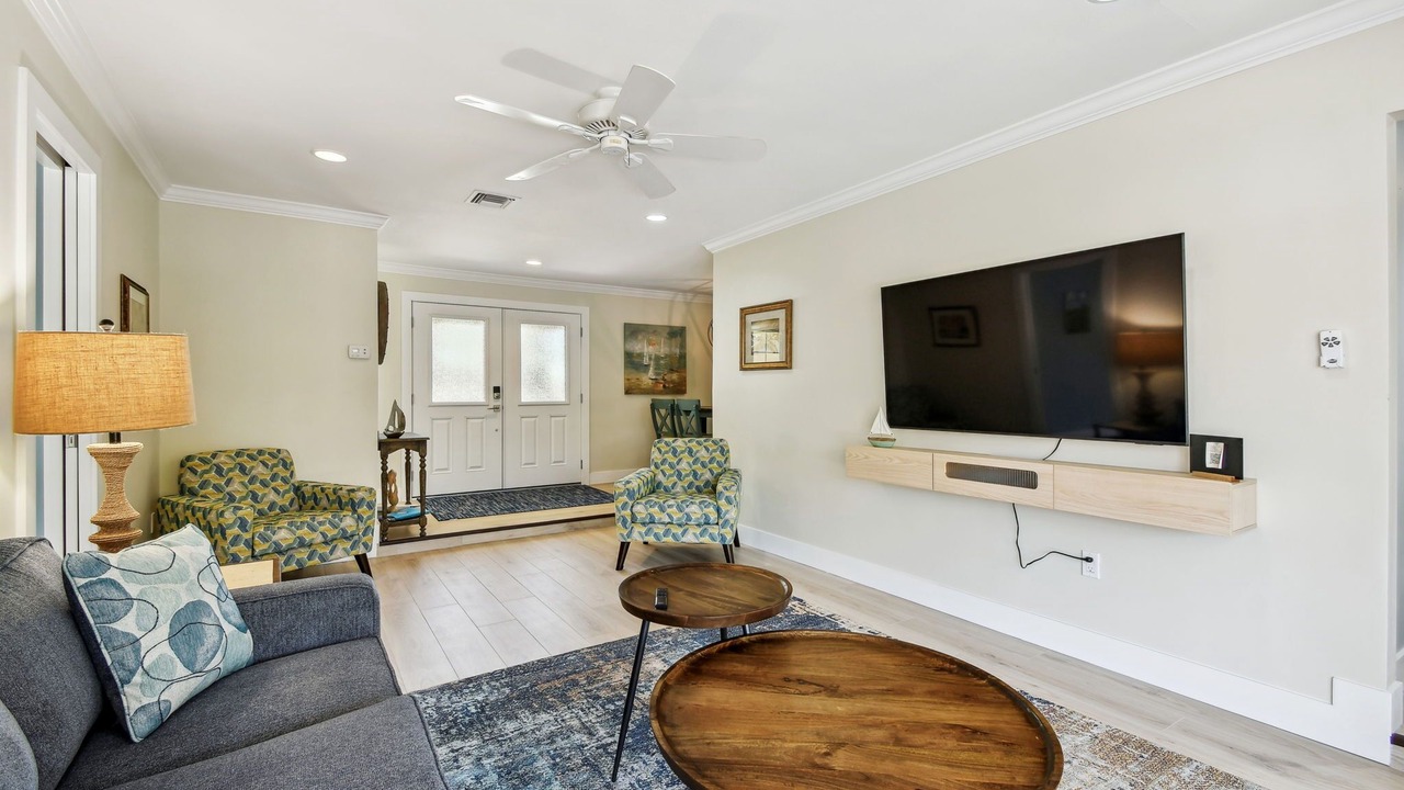 Photo of Livingroom in Siesta Key Village