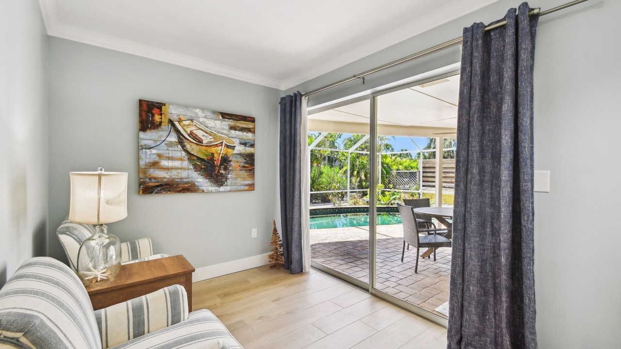 Photo of Livingroom in Siesta Key Village