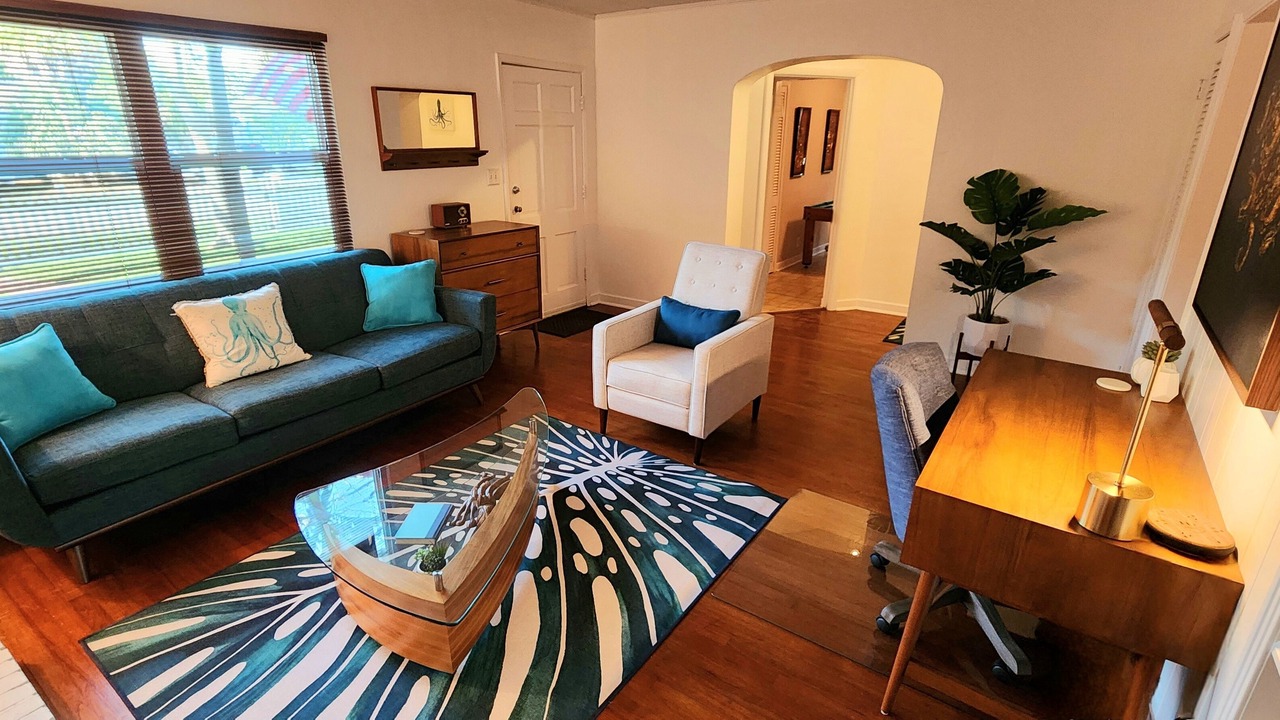 Photo of Livingroom in Belle Vista