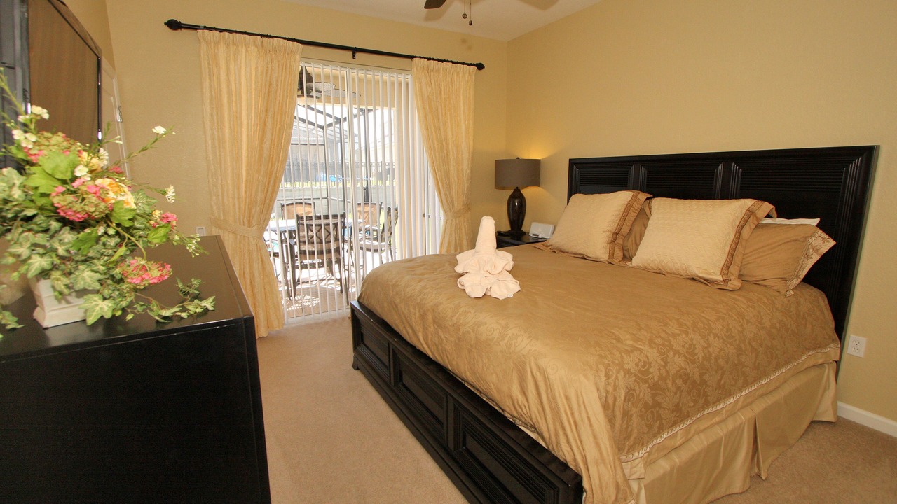 Photo of Bedroom in Windsor Hills