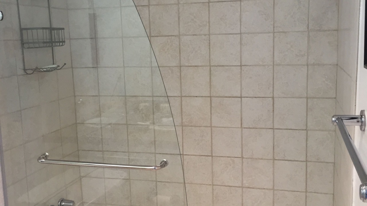 Photo of Bathroom in Surfside