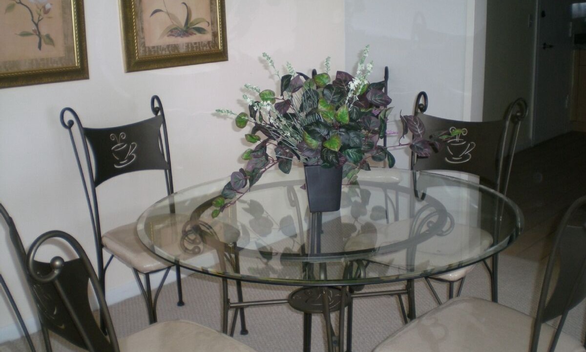 Photo of Livingroom in Surfside