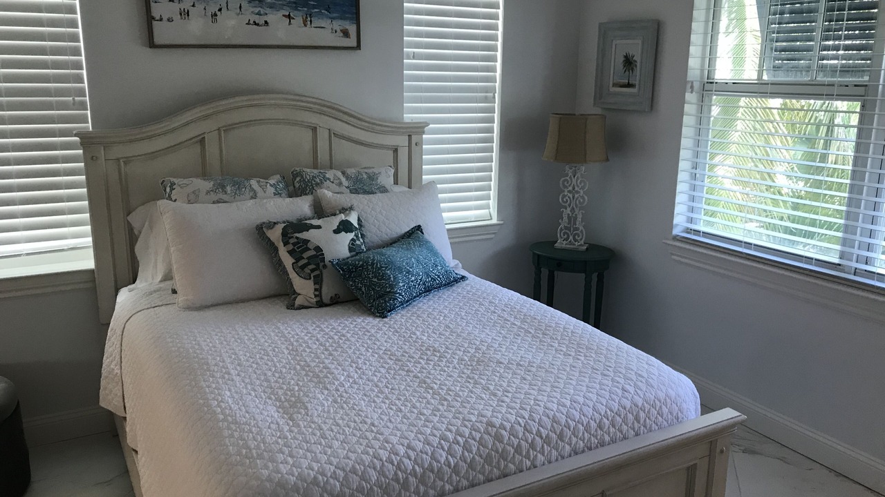Photo of Bedroom in Tarpon River
