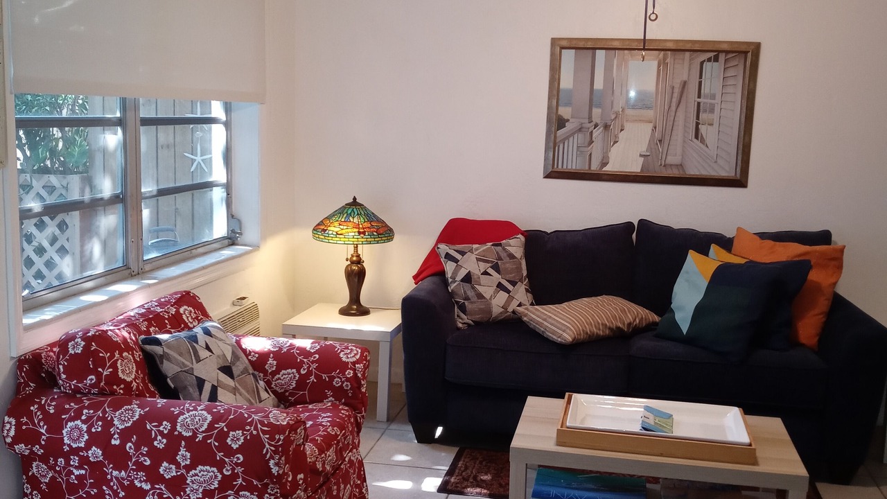 Photo of Livingroom in Key Biscayne