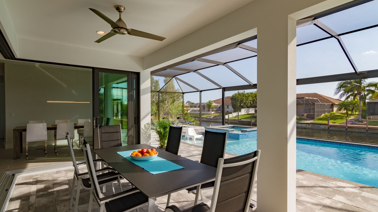 Photo of Outdoor in Pelican