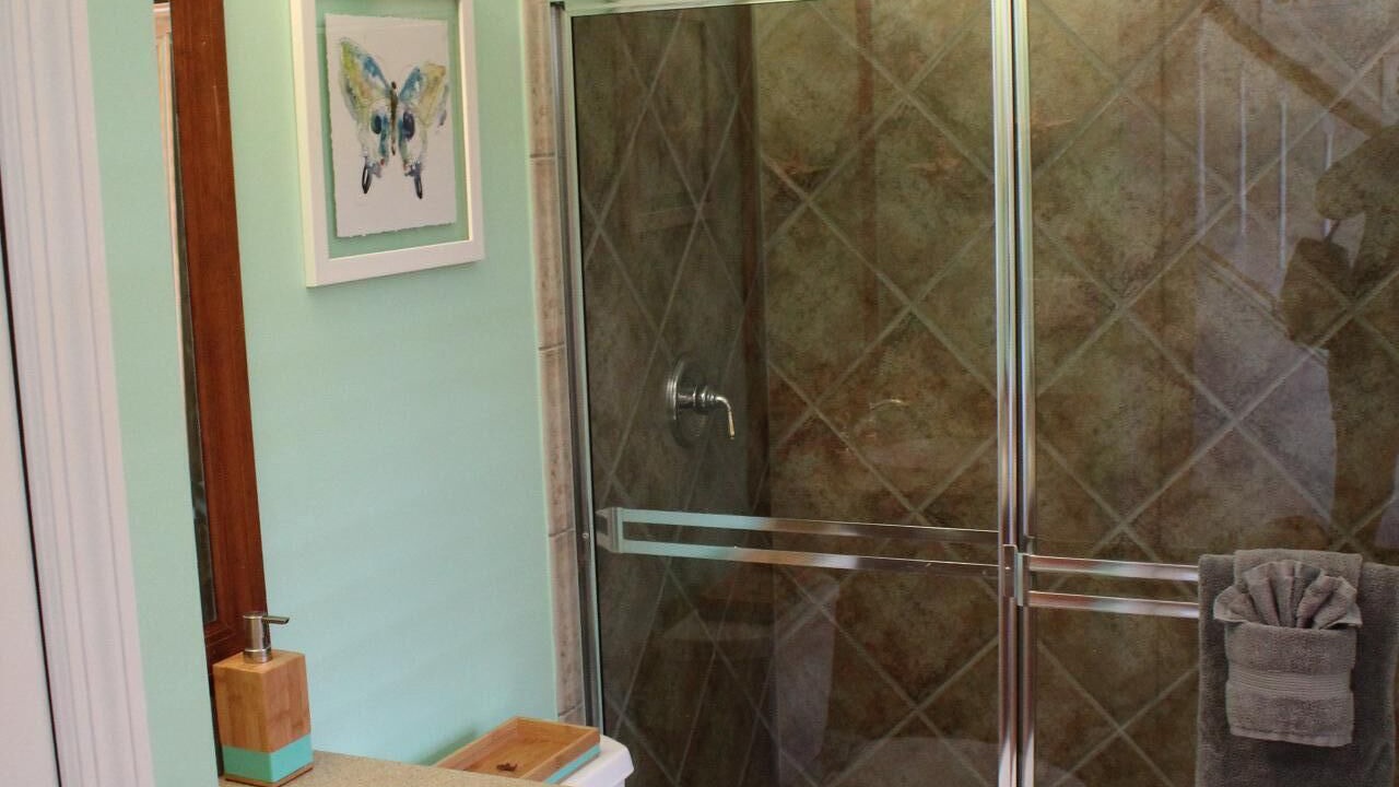 Photo of Bathroom in Iona