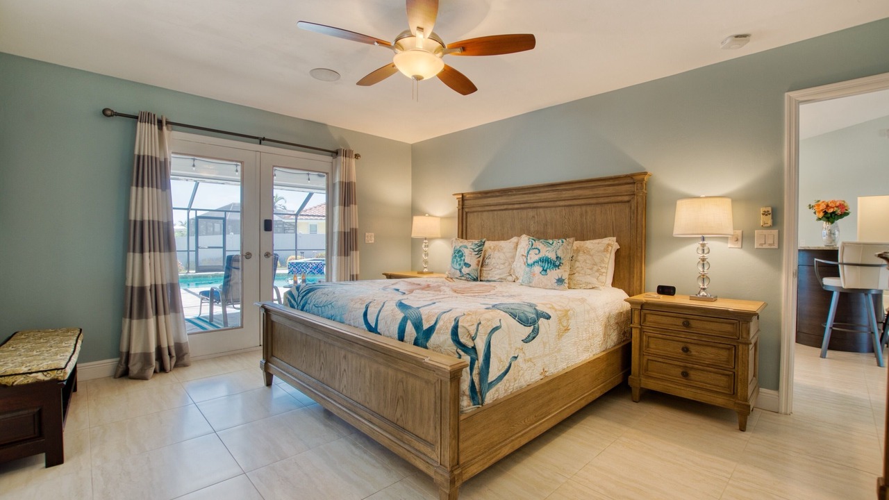 Photo of Bedroom in Pelican