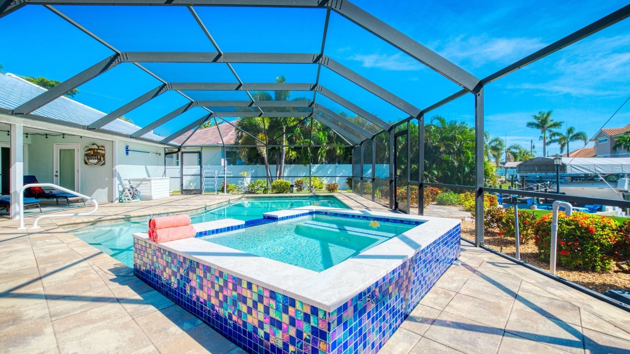 Photo of Outdoor in Pelican