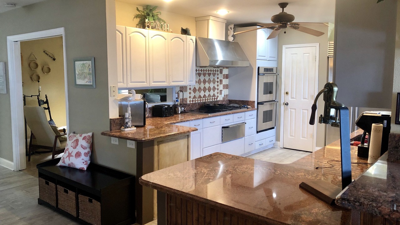 Photo of Kitchen in Crystal Beach