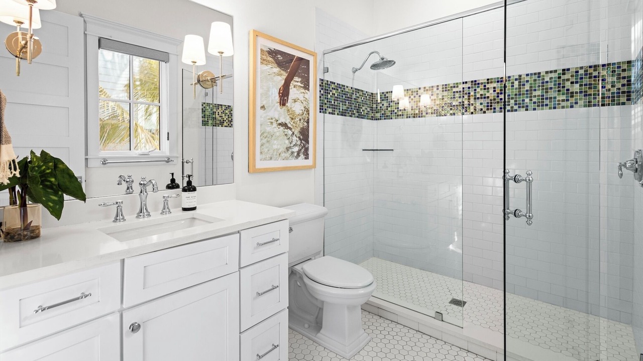 Photo of Bathroom in Bradenton Beach