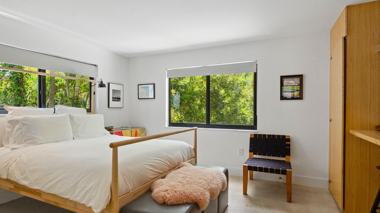Photo of Bedroom in Coconut Grove
