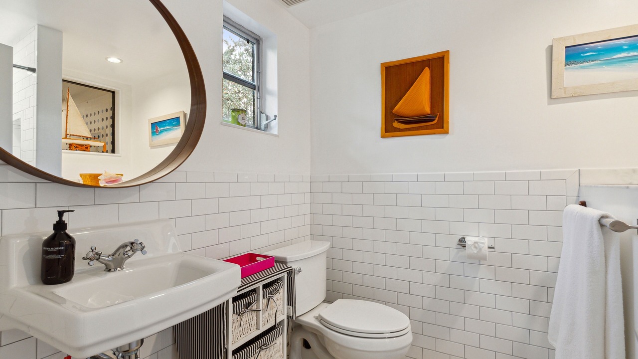 Photo of Bathroom in Coconut Grove