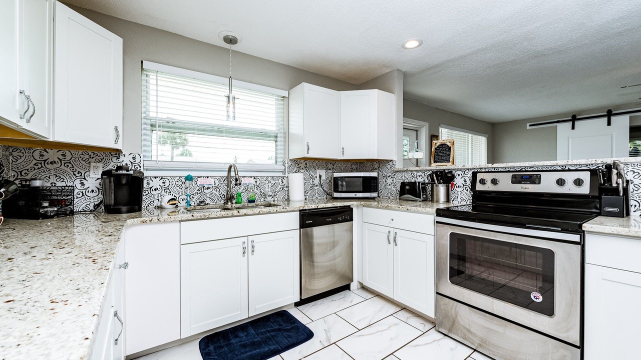 Photo of Kitchen in Venetian Way South