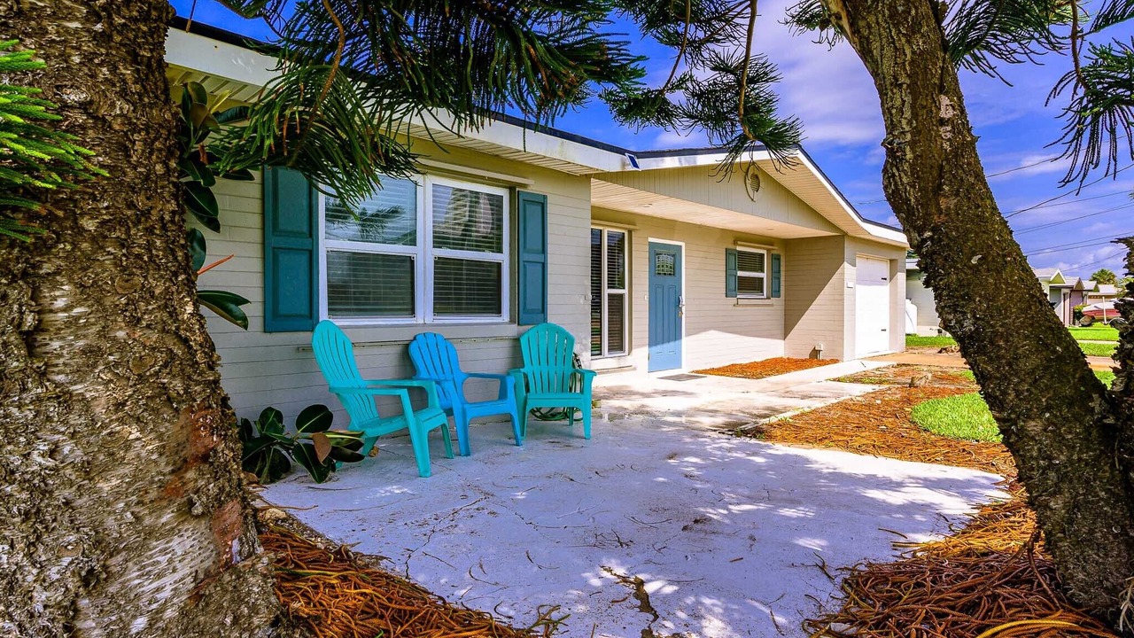 Photo of Outdoor in Venetian Way South