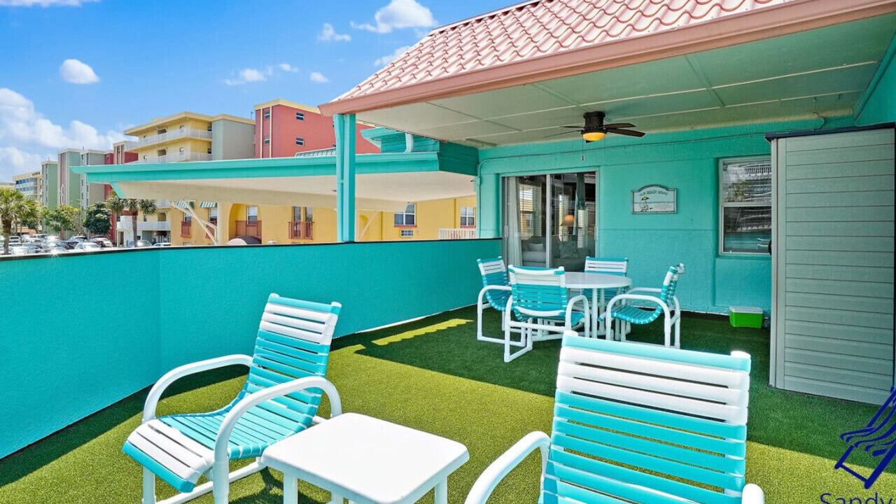 Photo of Patio Balcony in North Redington Beach