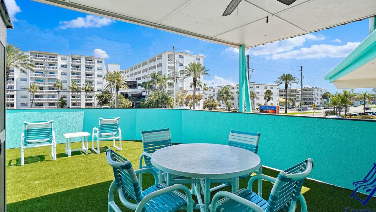 Photo of Patio Balcony in North Redington Beach